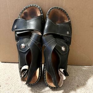 Finn Comfort Women’s 11 Germany Stylish Soft Leather Sandals/Shoes Black EUR 42